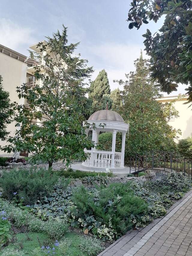 Гостиница Голден Алушта-75